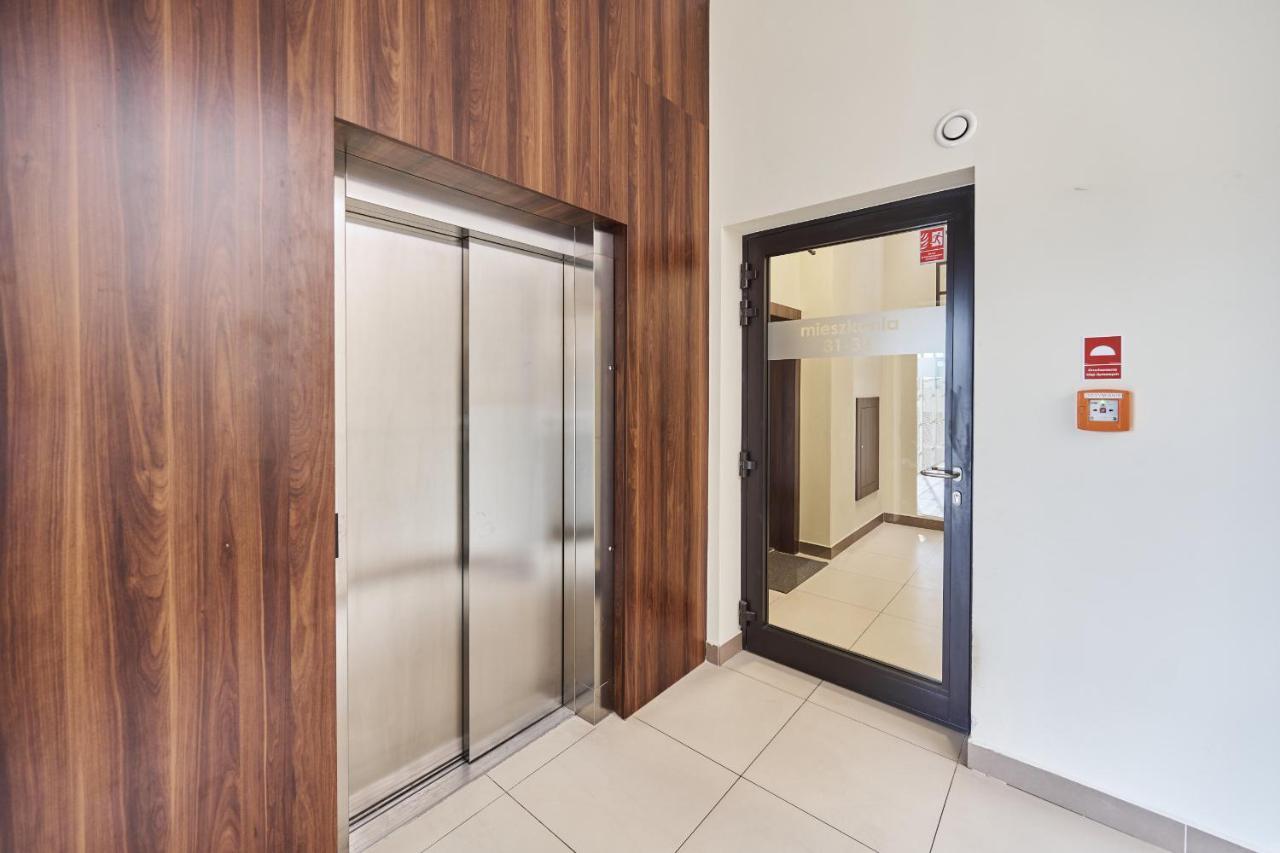 Architektow Avenue Apartment Free Parking By Noclegi Renters 브로츠와프 외부 사진